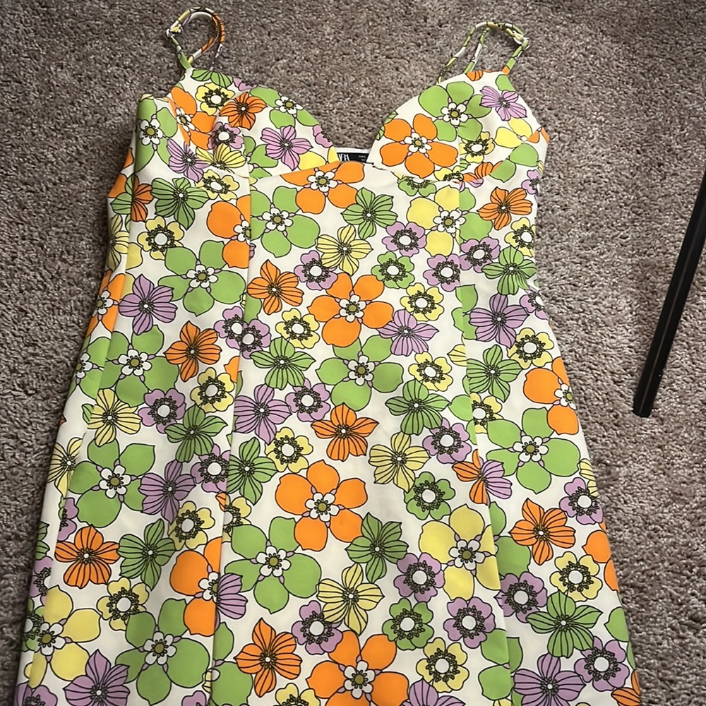 Colors - Picture 2 of 5